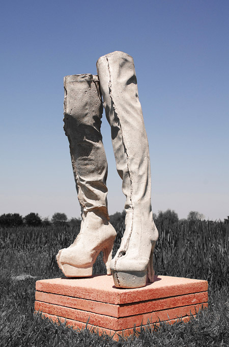 JUBILEE BOOTS Sarah Lucas - Julian Simmons - right3